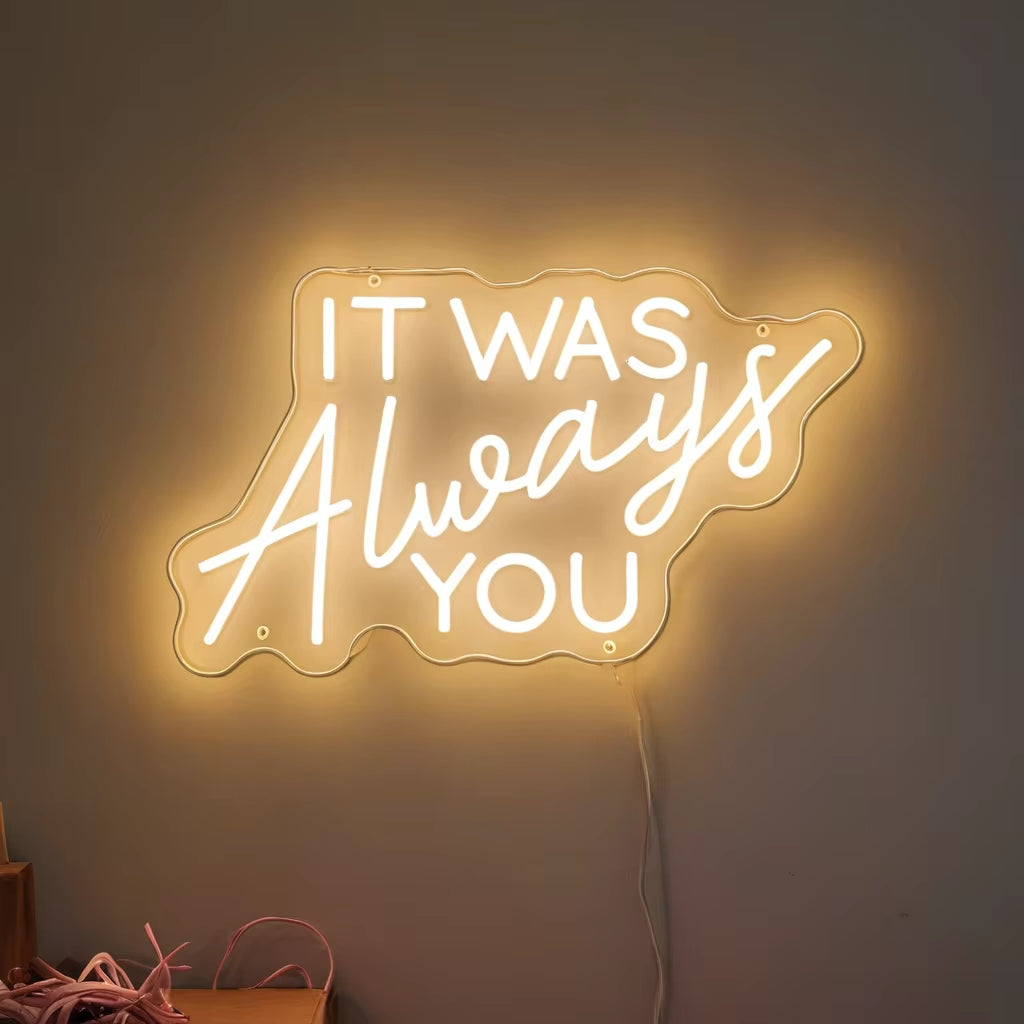 Mr and Mrs Neon Sign, Wall Decoration Light for Wedding and Engagement Decoration, Cheers to Love Neon Sign, LED Neon Signs